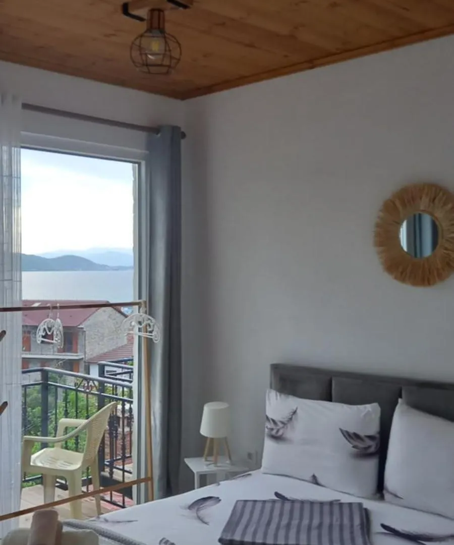 Roleo Guest House Lin Holiday home