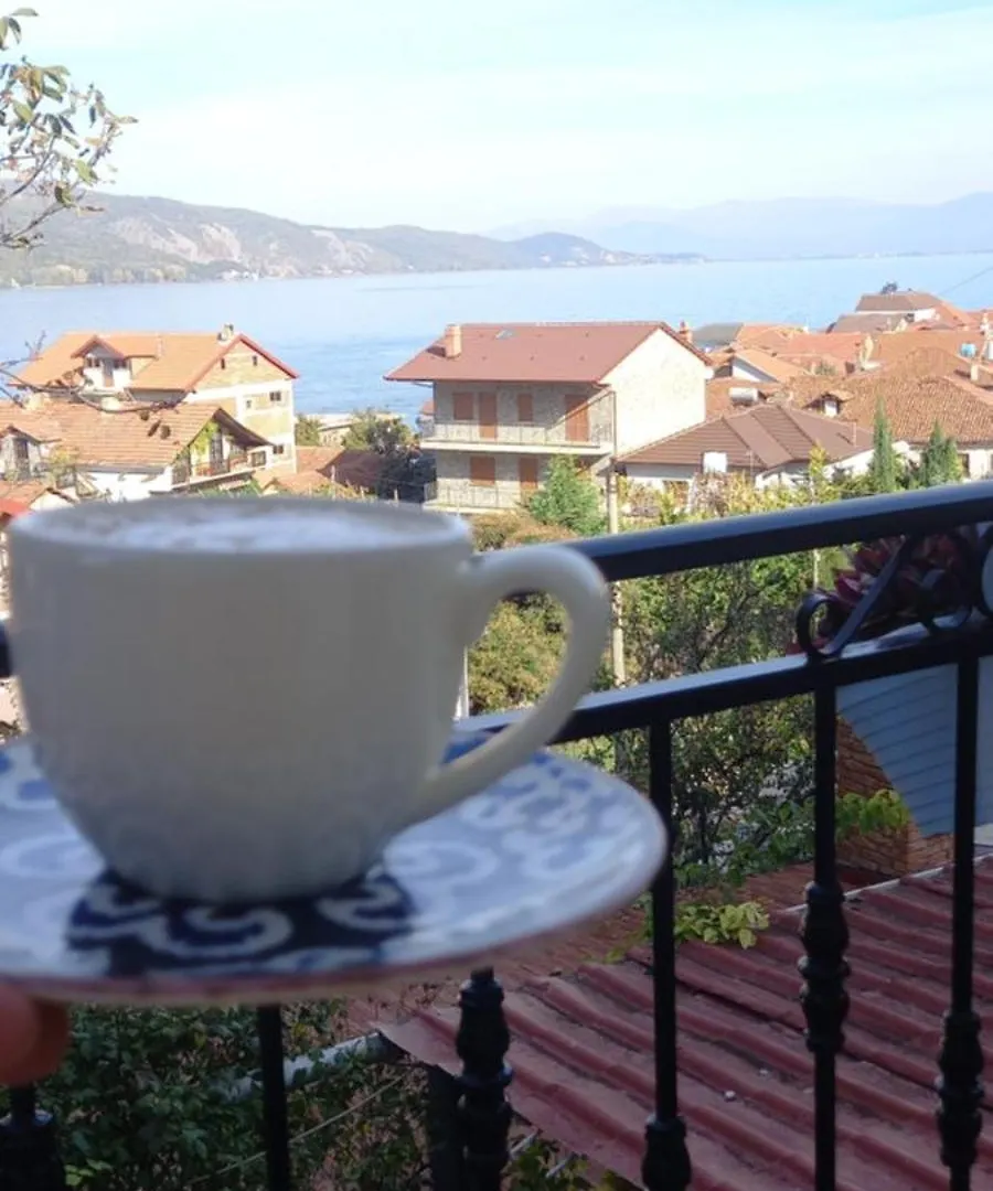 Holiday home Roleo Guest House Lin Albania