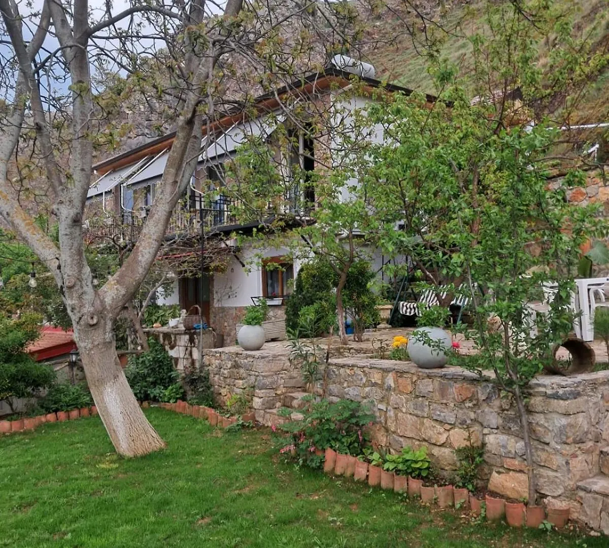 Roleo Guest House Lin