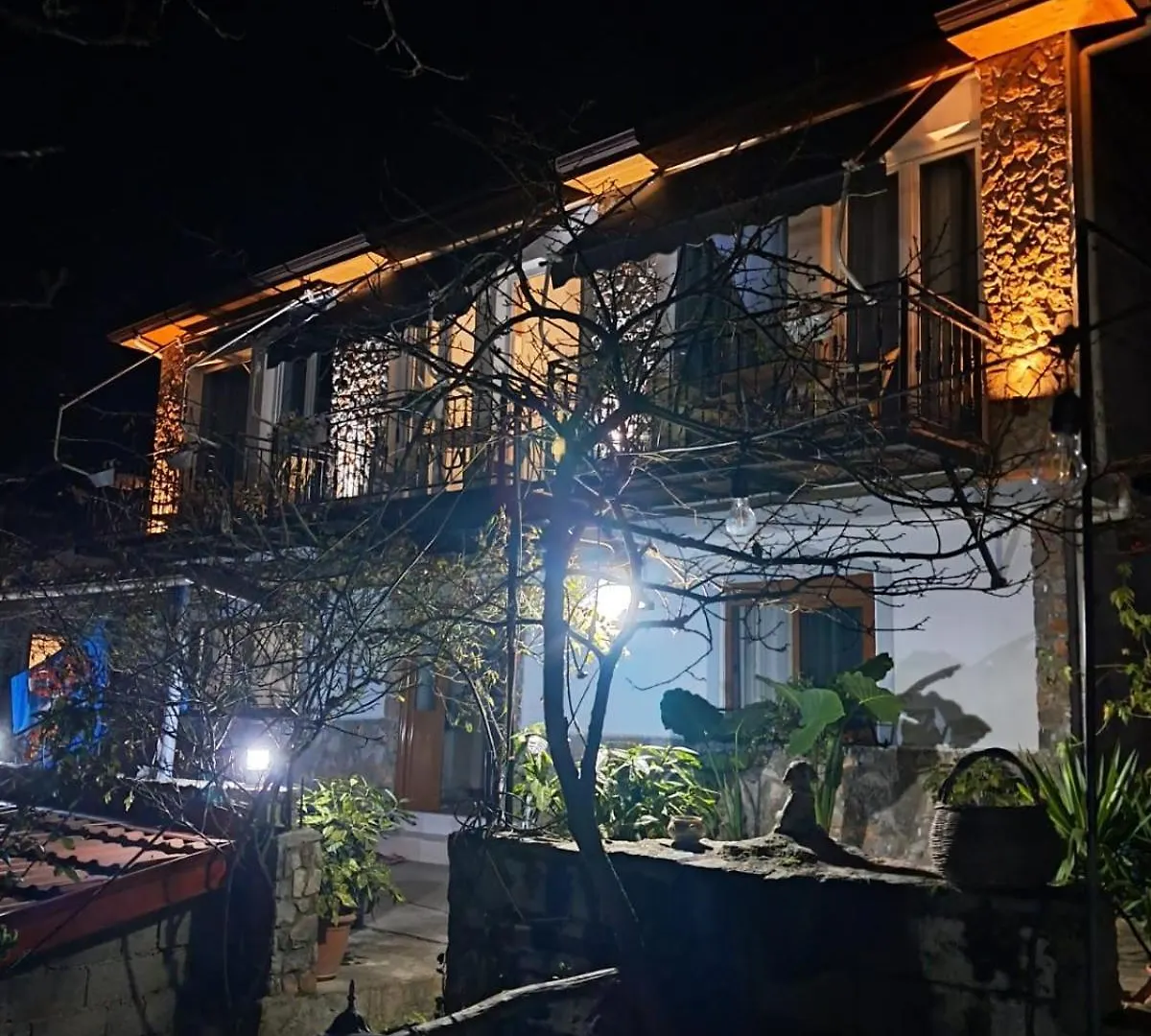 Roleo Guest House Lini Albania